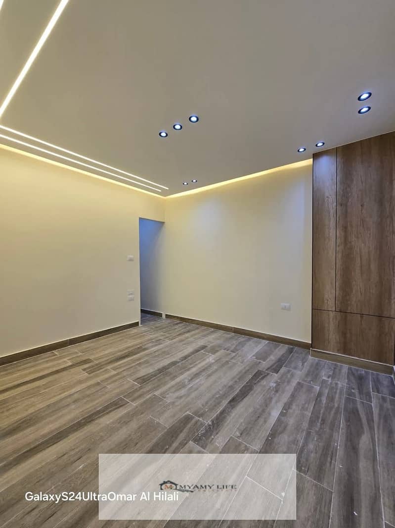 6 WhatsApp Image 2025-09-09 at 3.17. 09 PM (2). jpeg