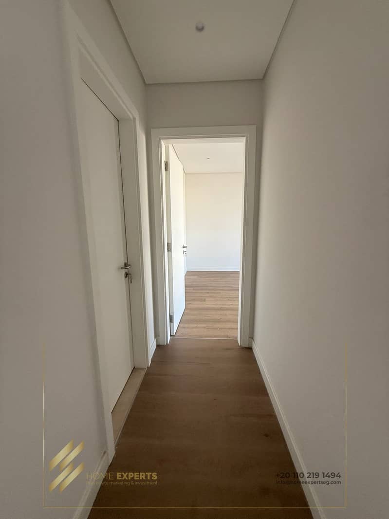 6 86b73e39-2024-42b5-aed7-5ef567cb762d. jpg