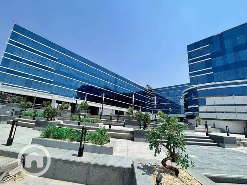 2 WhatsApp Image 2022-07-24 at 5.59. 43 PM (4)_800x600. jpg