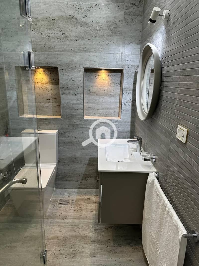 17 491d3a75-f70b-4a02-87cc-69201eb8df02. jpg