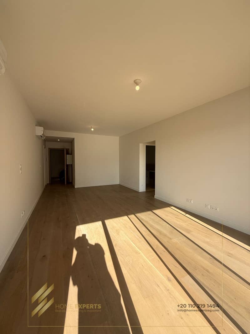 2 3eab9de3-193c-4e75-a41e-cbdb0297fa51. jpg