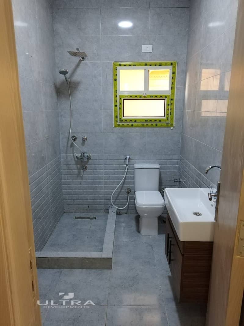 7 WhatsApp Image 2025-11-17 at 10.48. 44 AM. jpeg