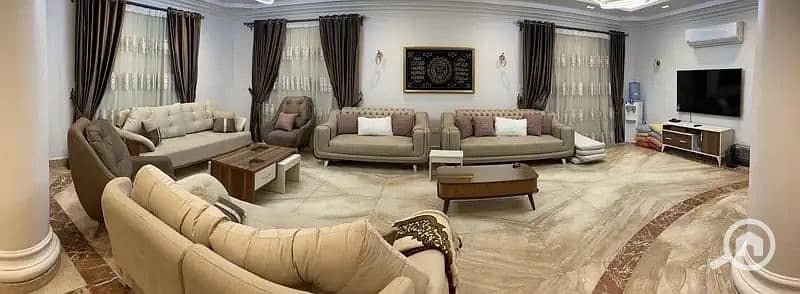 11 2f12264f-714a-4e96-b42a-314a3ad73c2e. jpg