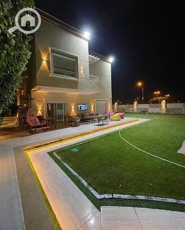 16 98c22efc-f757-4581-8b6b-30116da7d2ef. jpg