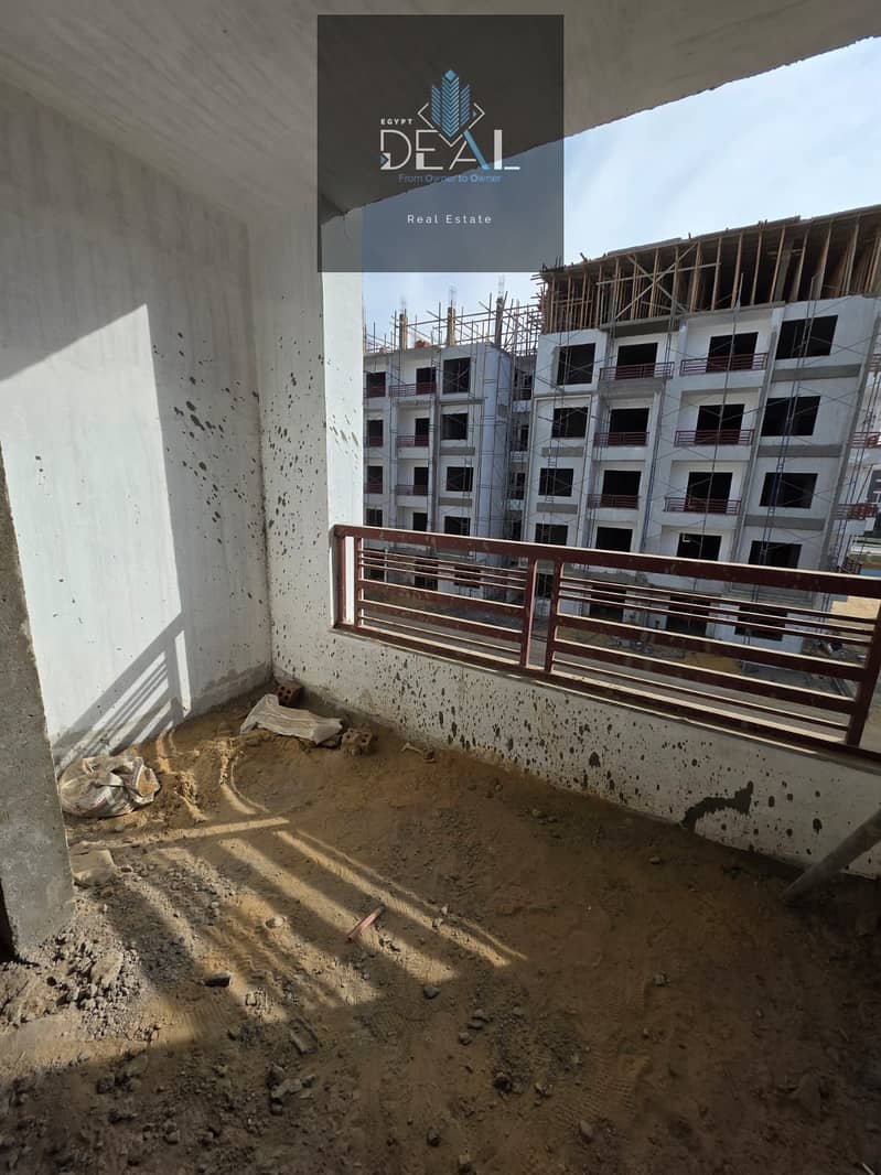 4 f36c8461-2cae-422c-9d44-9658e5dff570. jpeg