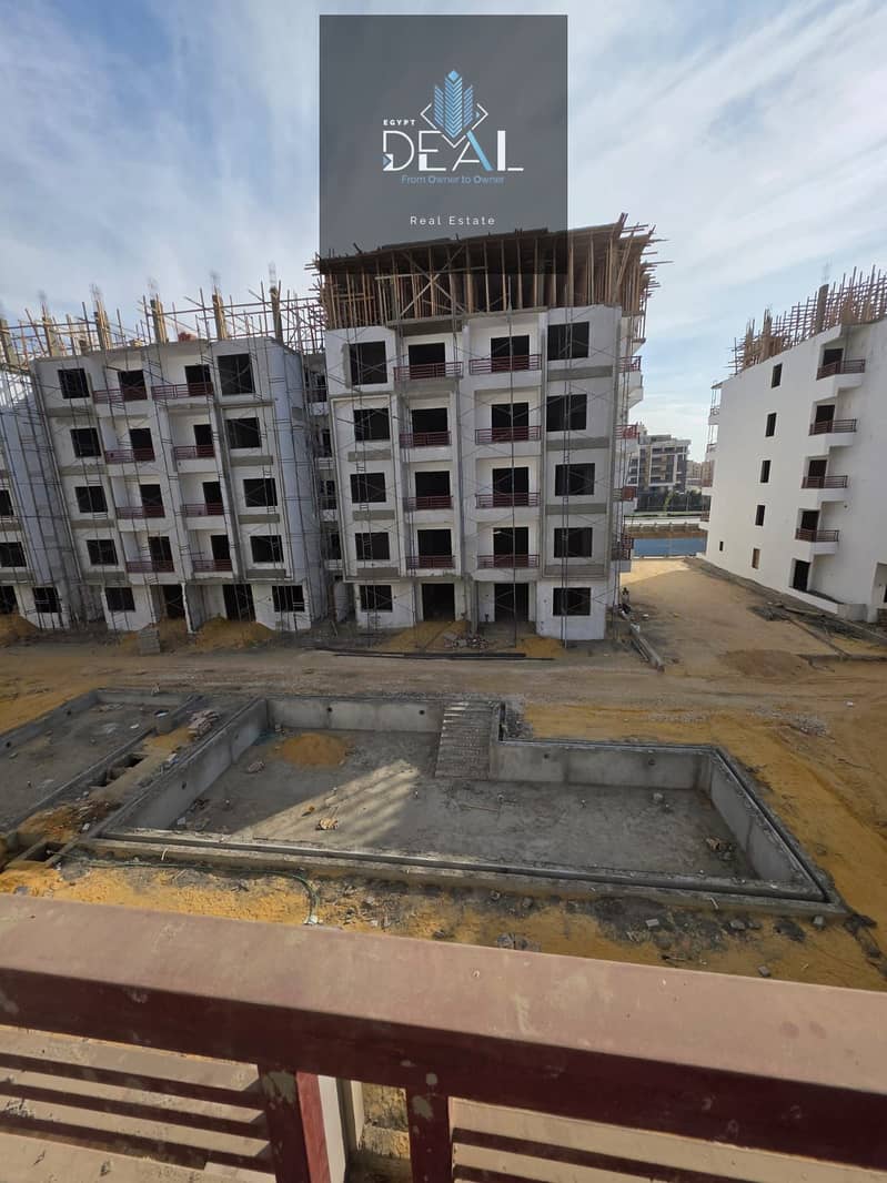 14 e52bd62f-ab2a-462b-81ab-fca6fd96c060. jpeg