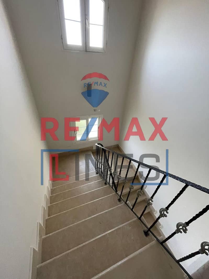 33 WhatsApp Image 2025-11-18 at 12.27. 21 PM. jpeg