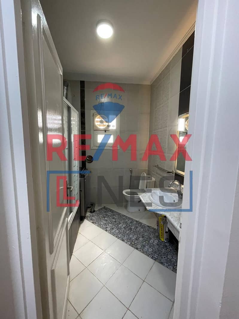 40 WhatsApp Image 2025-11-18 at 12.27. 18 PM. jpeg