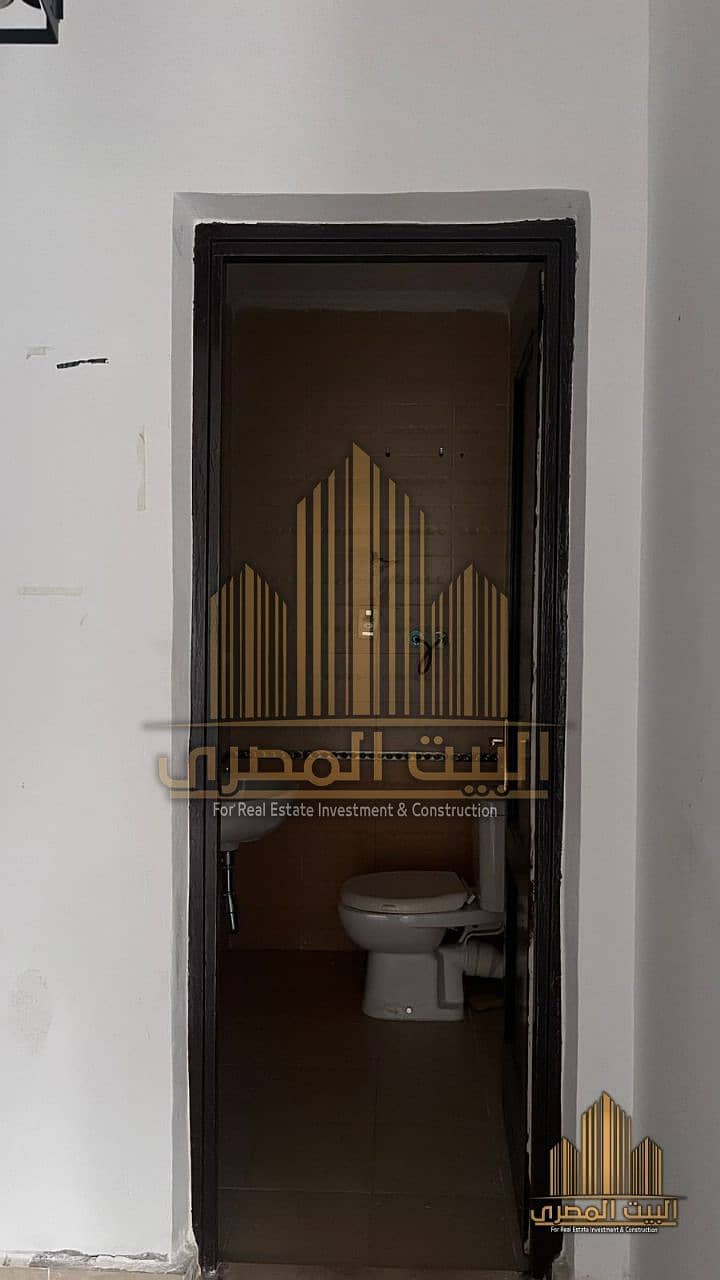 5 727e0e2a04ac4d87981c863eb2c81f9f. jpg