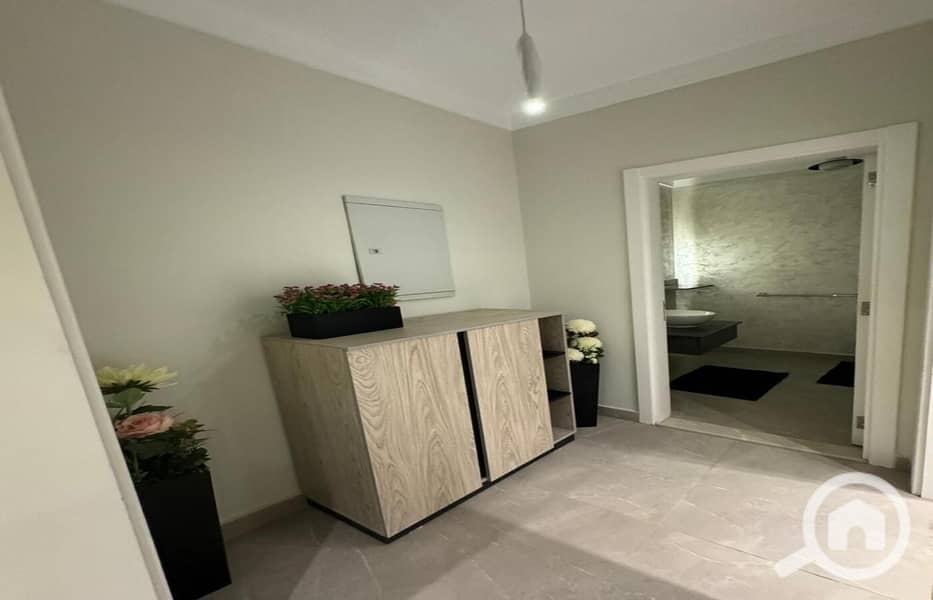 21 WhatsApp Image 2025-11-17 at 4.03. 07 PM. jpeg