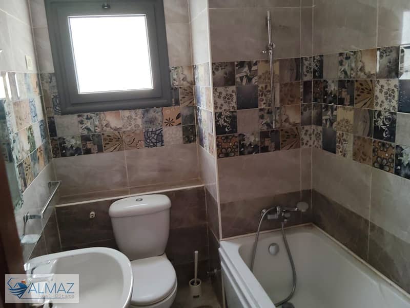 10 WhatsApp Image 2025-11-18 at 1.22. 39 PM. jpeg