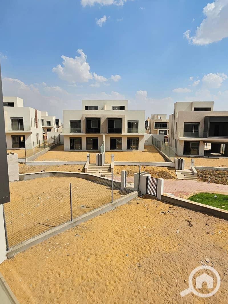 7 WhatsApp Image 2025-10-23 at 2.37. 02 PM. jpeg