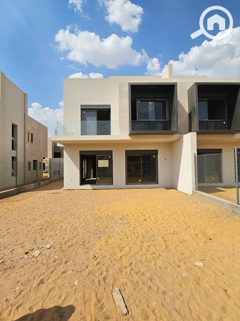 8 WhatsApp Image 2025-10-23 at 2.37. 03 PM (1). jpeg