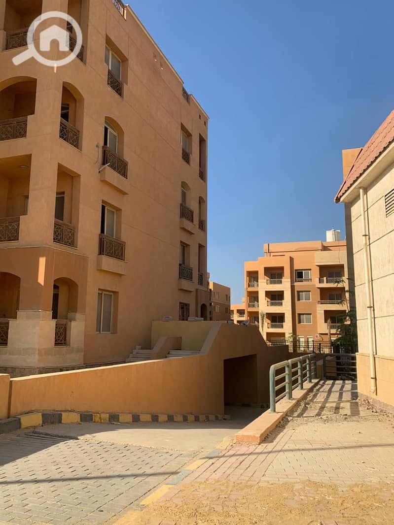 12 5a09db17-e07c-45fc-a7e5-e07bc109ab0e. jpg