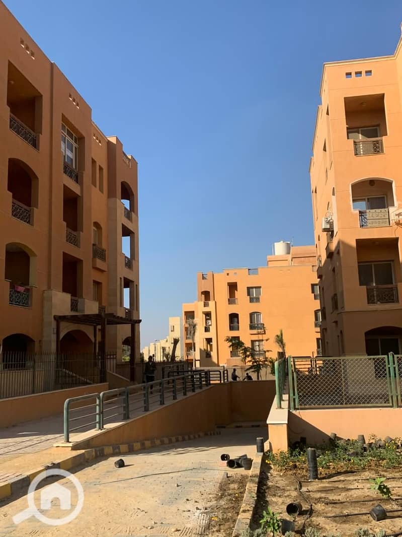 13 01391f90-b1ca-4067-a807-ed5d25b8969f. jpg