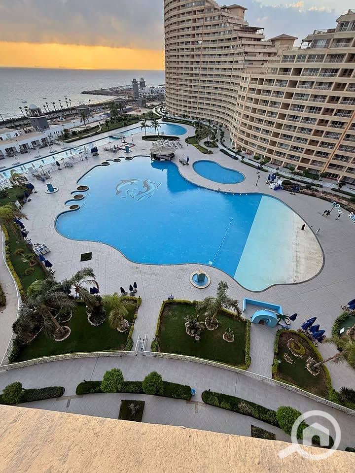 2 WhatsApp Image 2025-11-18 at 1.11. 22 PM (1). jpeg