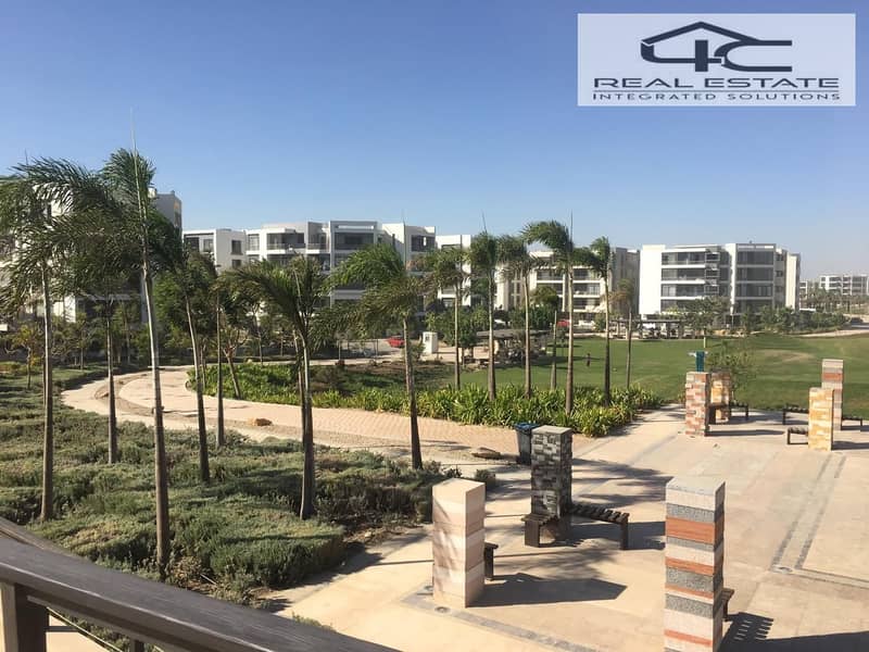 4 e7a2415f-527c-4c05-894d-050226e096d9. jpg