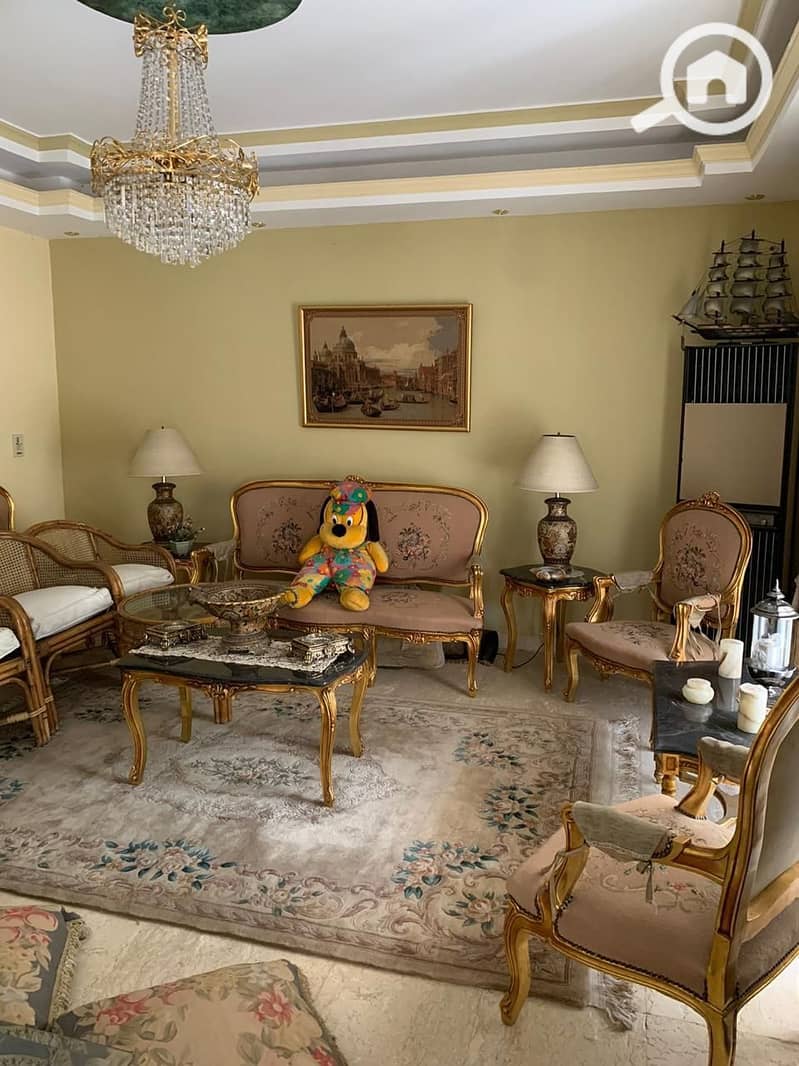 53b15b28-e926-4469-9f70-6e24a0be43c4. jpeg 53b15b28-e926-4469-9f70-6e24a0be43c4. jpeg