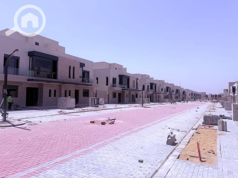 3 WhatsApp Image 2025-10-23 at 2.37. 01 PM (1). jpeg