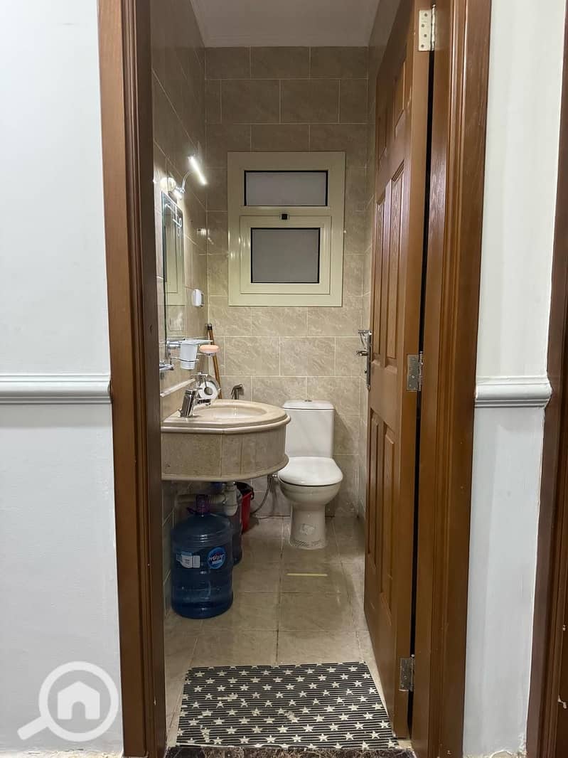 9 4e796bd4-5b9e-4308-9a2c-3bdd14b101d6. jpeg