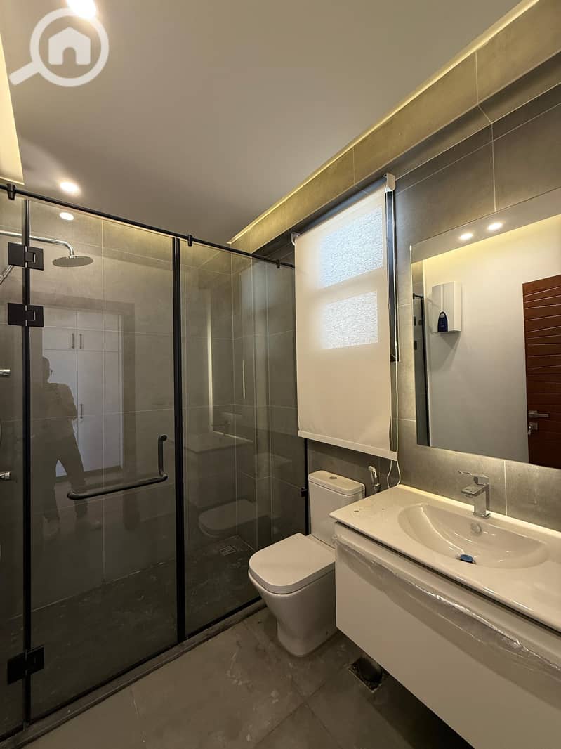 7 77f83251-597b-4ef9-b3d3-faff06e06c56. jpeg