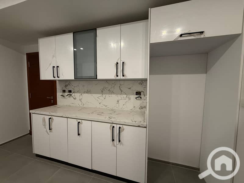 10 1191ed88-ab4a-4166-9e0a-d6be02ed66d5. jpeg