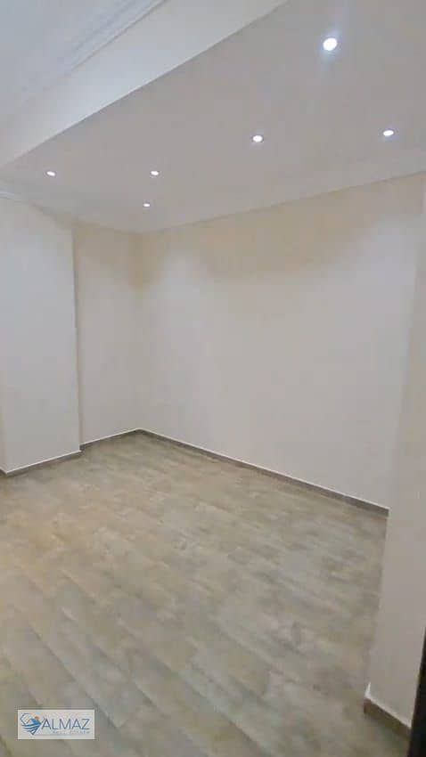 11 WhatsApp Image 2025-11-18 at 1.34. 28 PM (1). jpeg