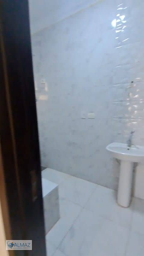 17 WhatsApp Image 2025-11-18 at 1.34. 26 PM (2). jpeg