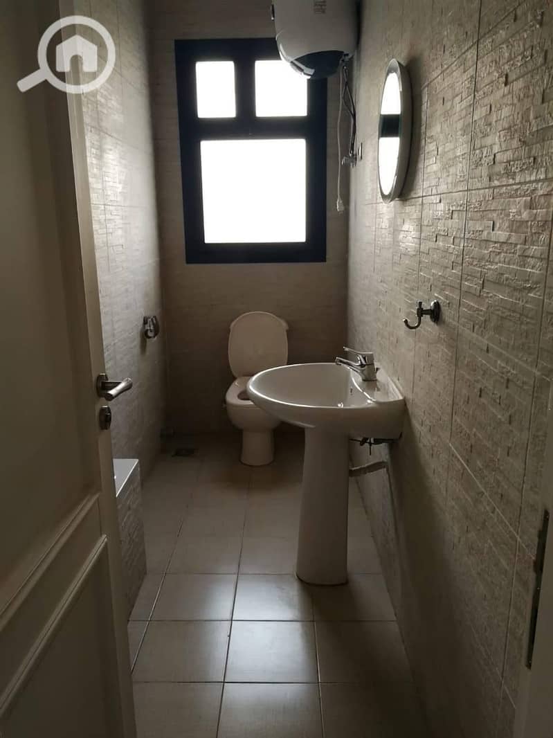 11 23bc3bd8-8103-4da8-b77c-f03812a56a09. jpeg