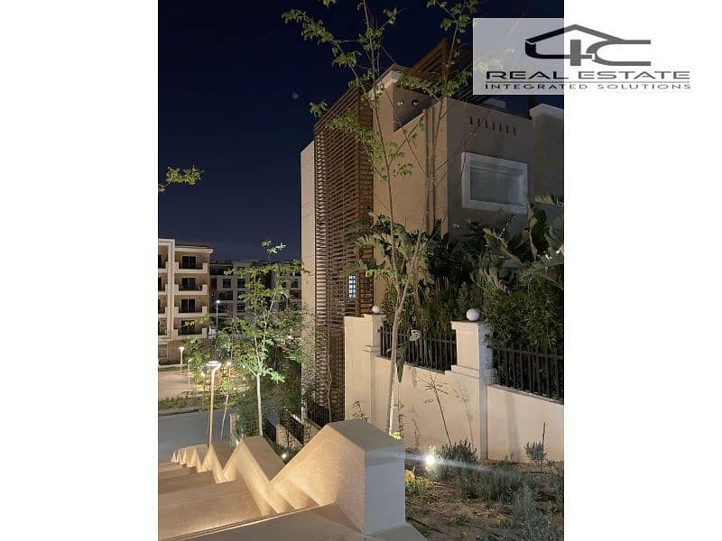 3 2023_05_05_22_44_IMG_9061. jpg