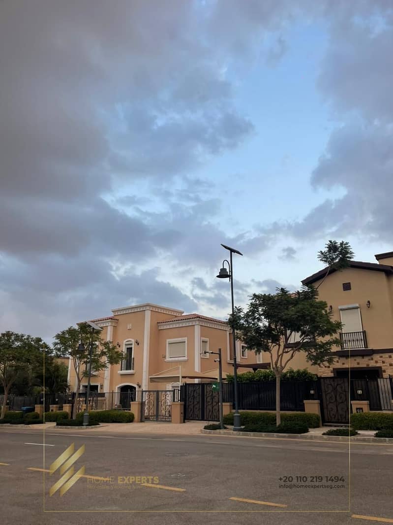 19 b8efe650-1374-4e25-85d1-49c306ed0845. jpg