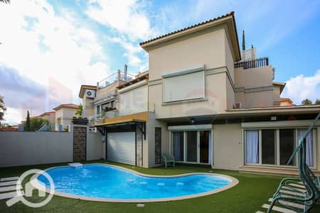 توين هاوس 4 غرف نوم للايجار في عجمي، الإسكندرية - 1. jpg