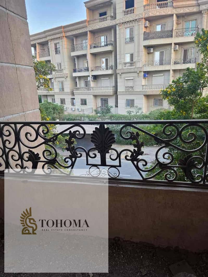 8 bdcf3c79-db19-4d33-96ba-7aadea63abcb. jpg