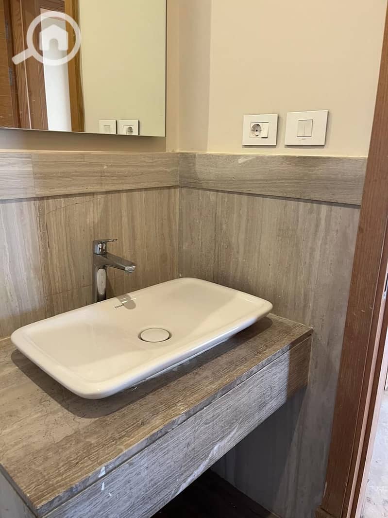 8 IMG-20251118-WA0035. jpg