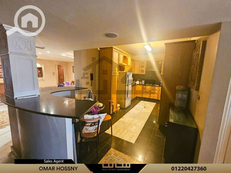 13 1a3d33de-74c5-40e4-af9e-bcd4d6b4c250. jpg