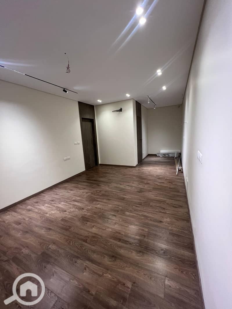 6 WhatsApp Image 2025-09-28 at 3.32. 17 PM (9). jpeg