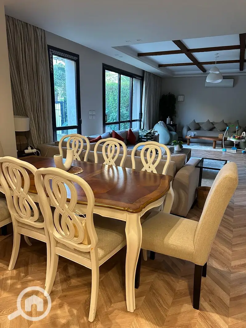 Luxury Fully Furnished Duplex for Rent in Eastown 268mater Private 100mater Garden Prime Location 3 Bedrooms (Master) Green View and Landscape - Widok 2