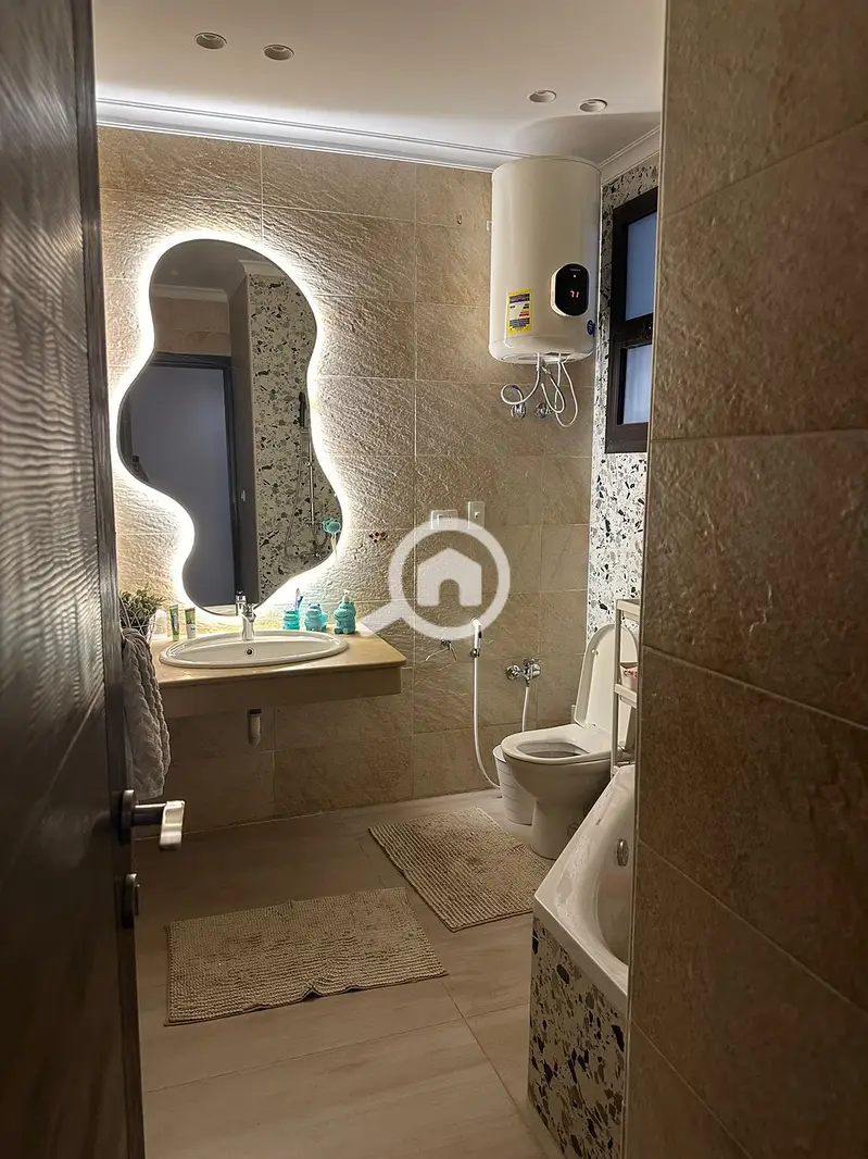 Luxury Fully Furnished Duplex for Rent in Eastown 268mater Private 100mater Garden Prime Location 3 Bedrooms (Master) Green View and Landscape - Widok 4
