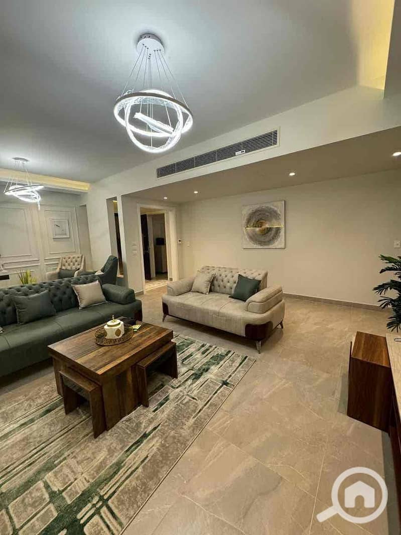 9 9ca508b2-71b9-4f1c-bd48-0fdd7dbb0fce. jpg