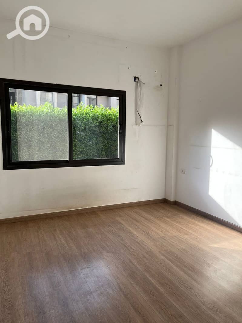 4 WhatsApp Image 2025-11-18 at 1.37. 14 PM (1). jpeg