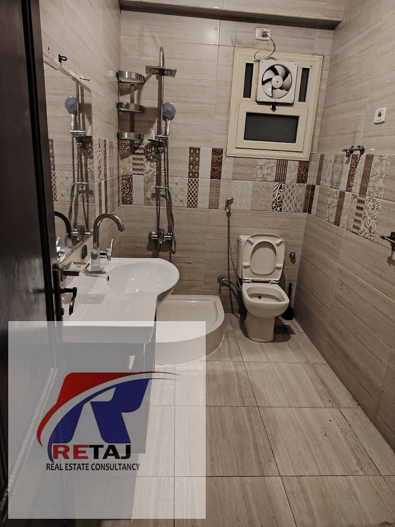 8 WhatsApp Image 2025-11-17 at 20.55. 48. jpeg