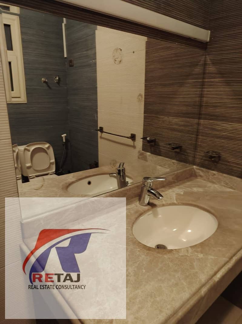 10 WhatsApp Image 2025-11-17 at 20.55. 47 (1). jpeg