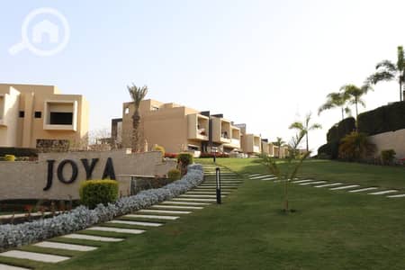 توين هاوس 5 غرف نوم للبيع في 6 أكتوبر، الجيزة - a4d47a7d-9701-425e-bb7c-42f082ebb102. jpg