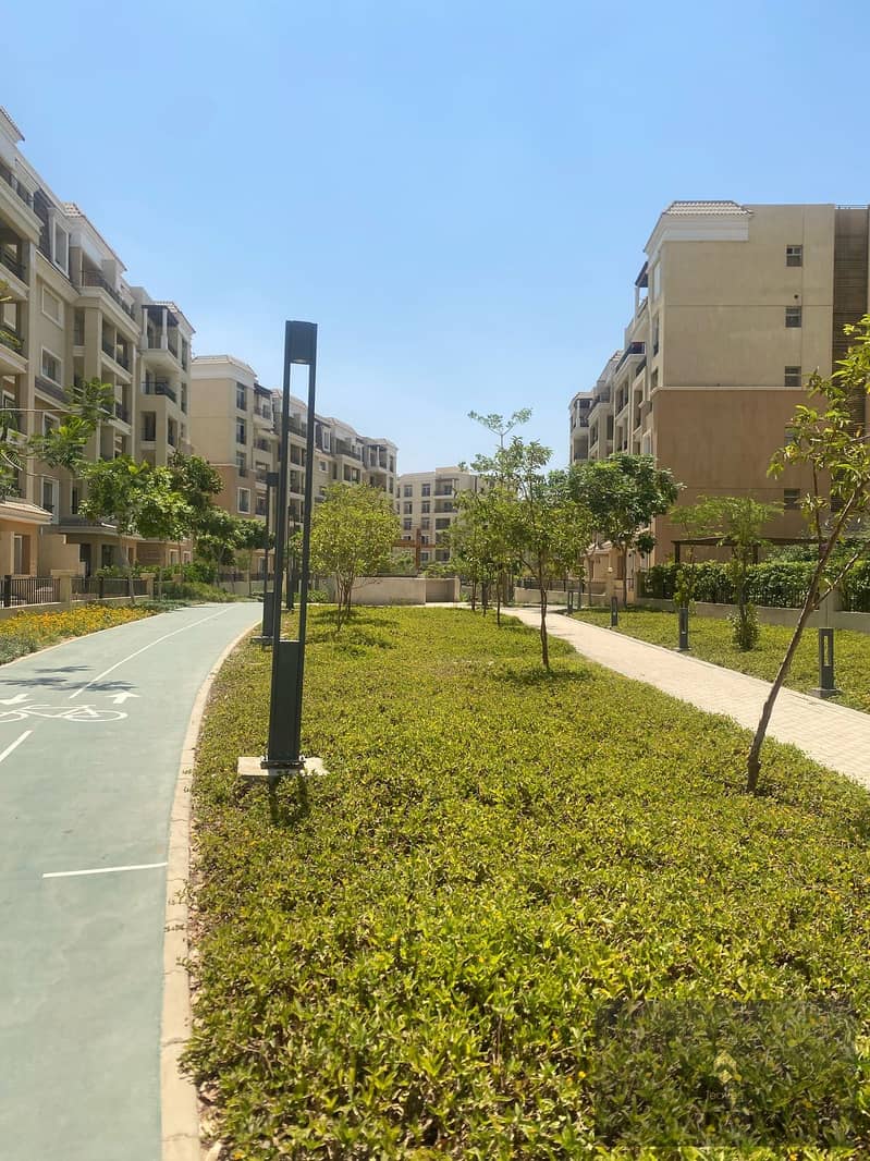 9 61f40605-c078-43f8-a0b9-96cf93fb9a12. jpg