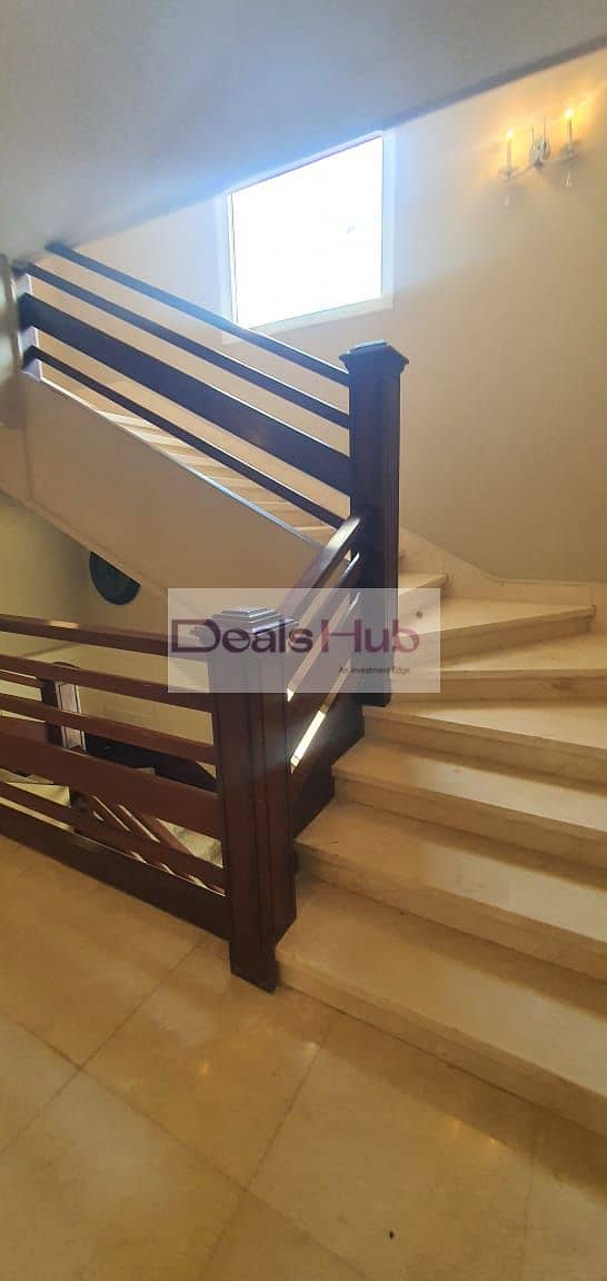 4 f414850a-66d2-41ef-9347-e7b8695ac045. jpg