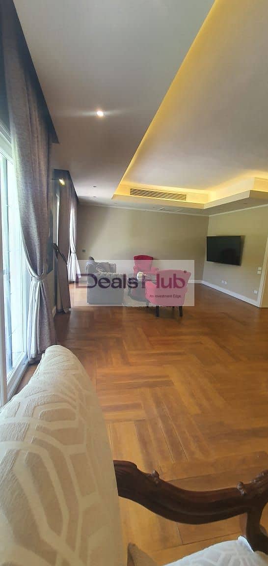 10 165bf404-17c1-4995-96fa-2e29594008c9. jpg