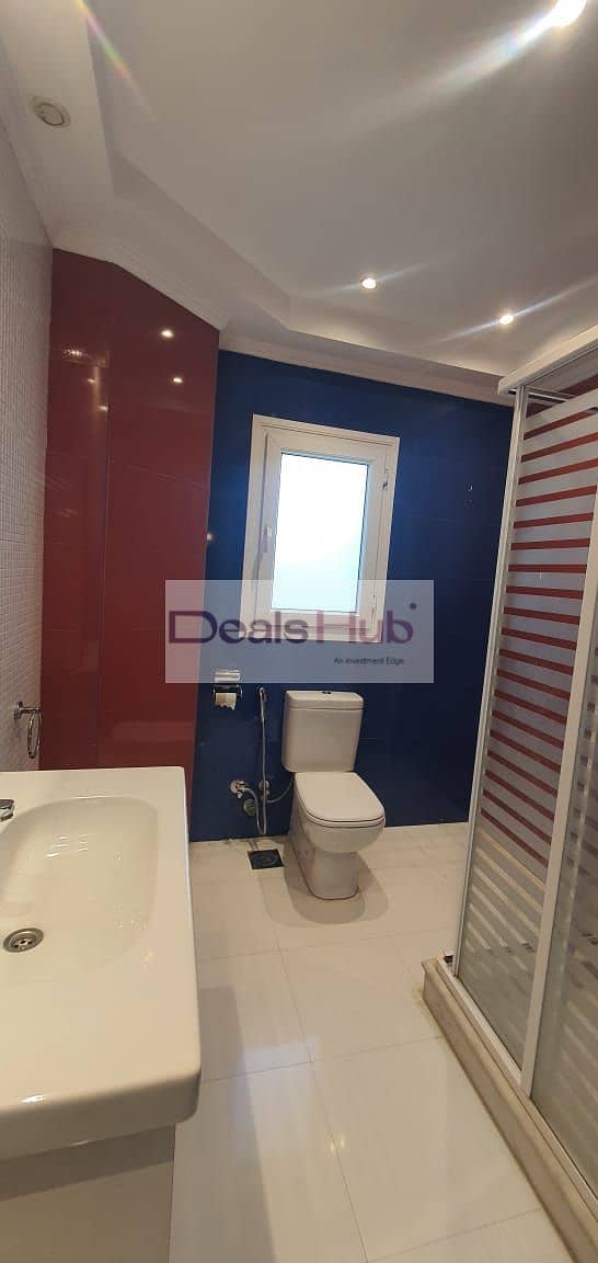 22 cd10d727-1dd8-4180-8aec-721f9a84c607. jpg