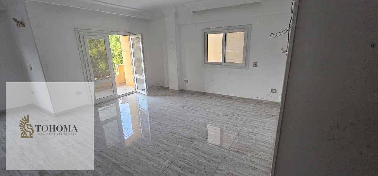 12 a17bc82a-0c84-4965-8d5c-5aa76913f2f6. jpg