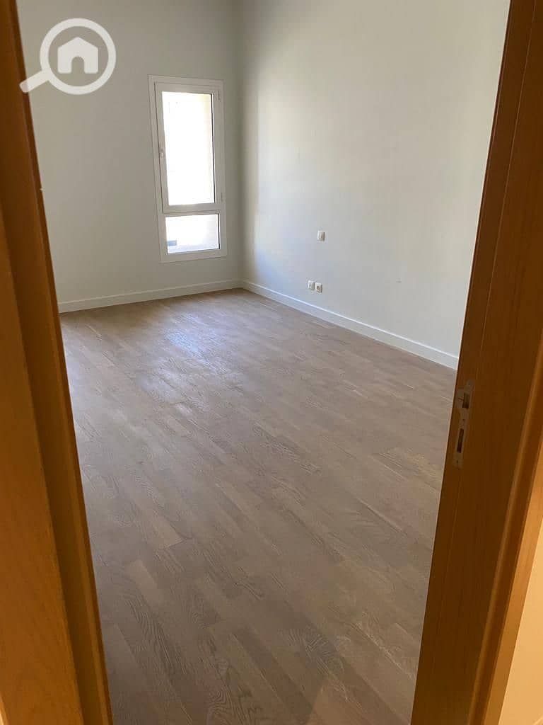 3 WhatsApp Image 2025-11-18 at 13.25. 01 (2). jpeg