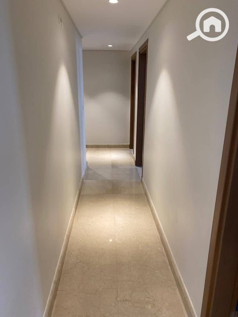 5 WhatsApp Image 2025-11-18 at 13.25. 00 (2). jpeg